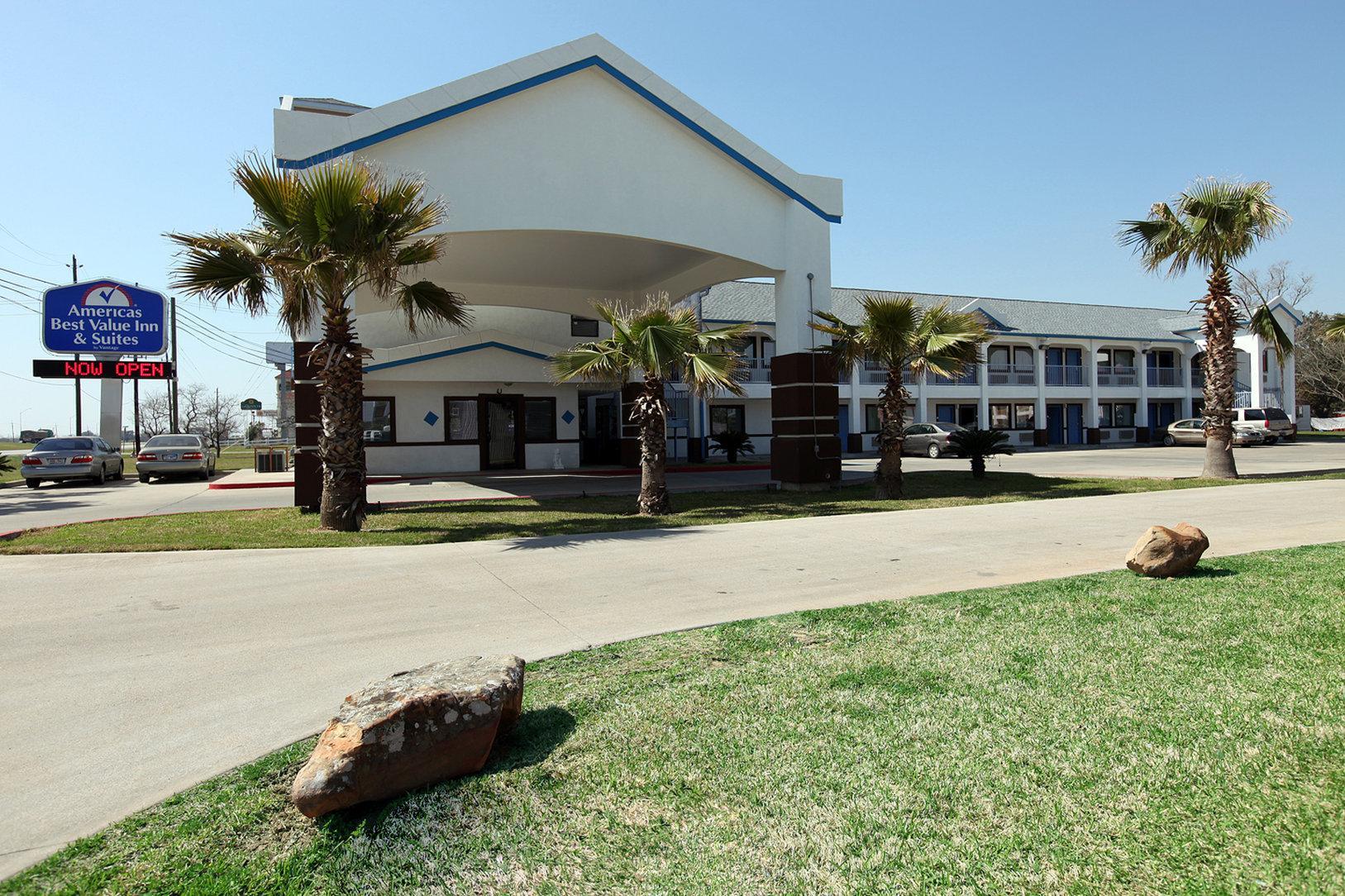 America'S Best Value Inn & Suites - Rosenberg/Houston ภายนอก รูปภาพ