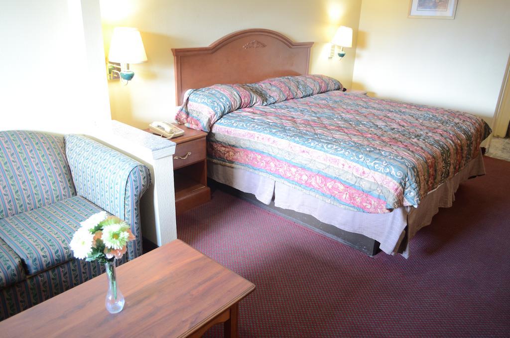 America'S Best Value Inn & Suites - Rosenberg/Houston ห้อง รูปภาพ
